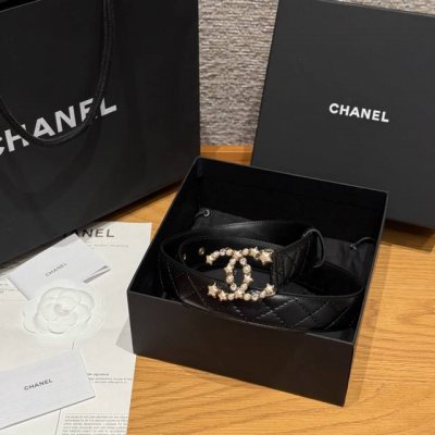 Chanel New Women's Belt Ddd. Features the classic metal double C logo, made of d