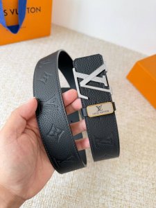 Product Name: Louis Vuitton Belt - Original Single Belt Model: Hook, Classic Pur
