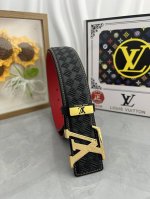 Product name: Lv..Louis..Vuitton original Material: original cowhide belt, 100%