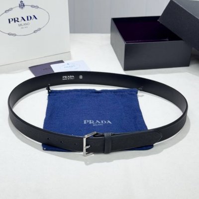 Prada, stylish and sophisticated! Versatile and elegant, 3.5cm wide. (Official
