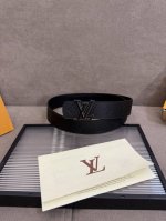 Lv Dimension 4.0 double-sided belt introduces classic style into a novel size de