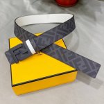 Fendi, same style as the Fendi counter, width 4.0cm, double loop reversible belt