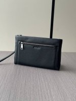 Top-tier counter-selling, high-end, and hottest Prada clutches are shipping in l