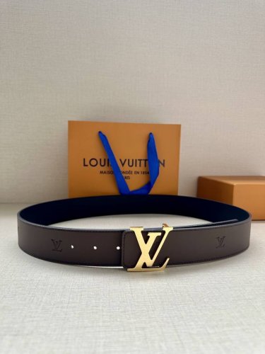 4.0 Width This Lv Initiales Blason 40Mm Double-Sided Belt Embodies Creative Dire