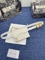 Dior 2.0Cm. 320 This Montaigne Avenue belt draws inspiration from the eponymous