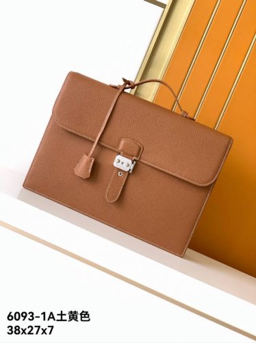 New briefcase model: 6093-1A# Khaki. Made from premium, original Emma Italian l