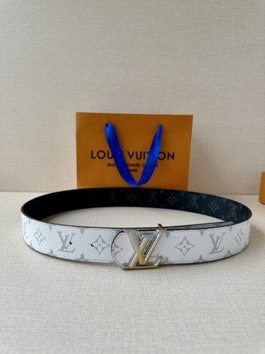 4.0 Wide Lv Dimension Sunset double-sided belt is made of Monogram coated canvas