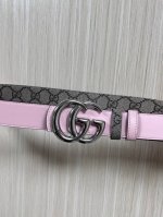 The Fall/Winter 2025 collection reinterprets the distinctive Gg Marmont series.