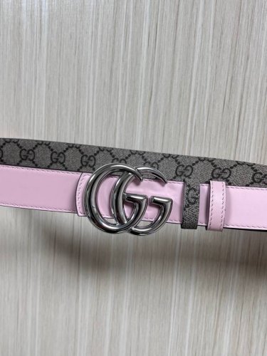 The Fall/Winter 2025 collection reinterprets the distinctive Gg Marmont series.