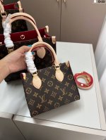 Mini Lv Louis Vuitton jungle tote bag Luxury and classic monogram tote The bag i