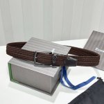 This dark brown woven viscose belt from Zegna features modern materials and sty