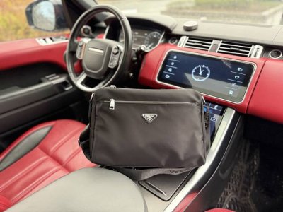 High-end, latest Prada shoulder bag. Prada messenger bag with logo, adjustable