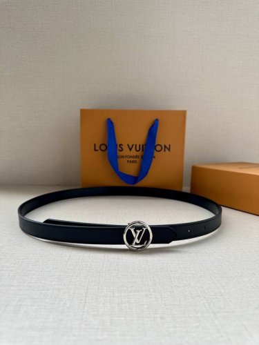 2.0 Width This Lv Iconic Double-Sided Belt Features A Slim Silhouette For The Ne