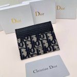 Dior D43 Color Black Size 10X7.5 Dior counter synchronized delivery of the lates