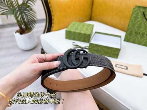 Gucci original. Strong brand flavor. Made of top-grain cowhide. Durable and suit