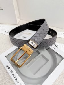 Lv Louis Vuitton 2025Ss early spring new original men's jeans. Pure-blooded prod