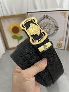 Product name: Versace. Versace Material: Original cowhide belt 100% first-layer