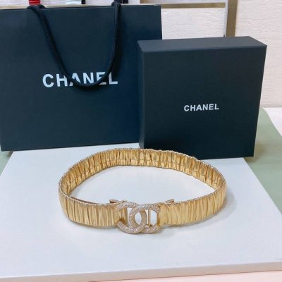 Chanel Cc rhinestone brass logo buckle, calfskin leather, silver and gold metal,