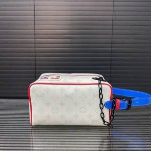 Louisvuitton NBA collaboration Cloakroom Dopp Kit handbag, clutch, cosmetic bag,