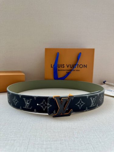 Special 4.0 Width: The New Lv Initiales Double-Sided Belt From The 2025 Spring/S