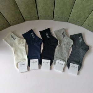 Special Packaging Gucci New Classic Mid-Length Slouch Socks! Five pairs per box,