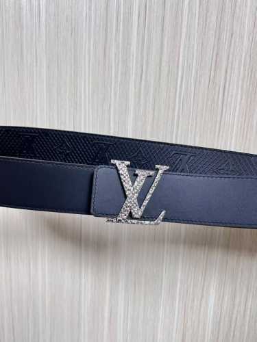 4.0mm wide double-sided imported cowhide embossed leather, original single-piec