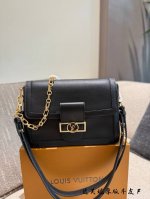 Lv full leather Daphne black 24Cm double box packaging DDD