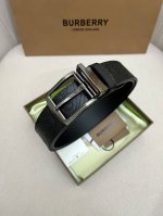 Burberry-Burberry! Men's counter version of the metal buckle, the first layer of
