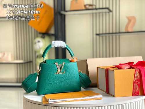 Premium-grade, fully packaged, premium original leather M21164, emerald with ost