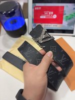 high-End Quality, Real Product Photography With A Full Set Of Packaging Brand