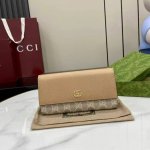 This premium Gucci new product features imported leather and imported thread. T