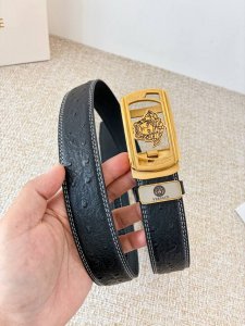 Product Name: Versace Automatic Belt Model: Automatic, classic steel head buckl