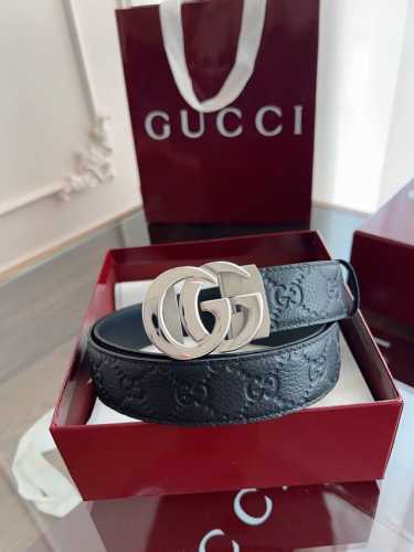 Gucci automatic smooth buckle belt, crafted from stainless steel, 35mm wide, dou