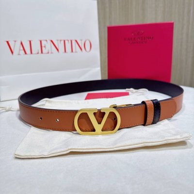 Valentino Classic Series, 3cm in size, double-sided cowhide leather with classi