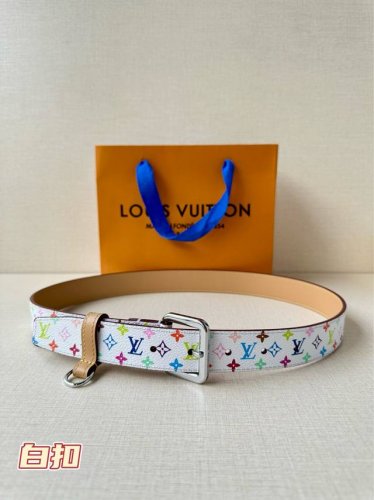 3.0 Wide Lv X Tm Lv The D-Ring Belt Enhances Every Silhouette With Its Stylish A