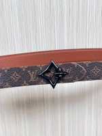 Flowergram Reversible Belt: This belt combines Monogram canvas and Monogram embo