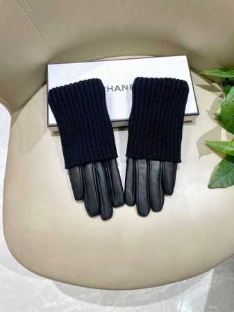 One pair of gloves, two ways to wear, new exclusive launch. Chanel women's new - Click Image to Close