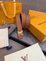 Special Lv Women's Belt, Full Set Packaging. This 3.0Cm Lv Initiales Double-Side