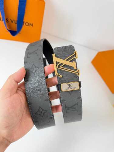 Product Name: Lv..Louis..Vuitton belt original Model: Buckle, classic pure stee