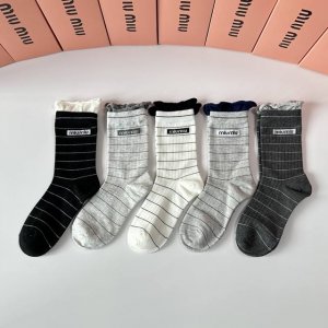 Special Packaging Miumiu New Mid-Length Slouch Socks! Five pairs per box, same s