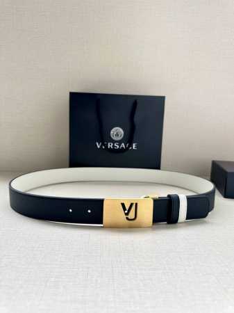 Width 3.5cm This is a 35mm full-grain leather belt with a metal Greca buckle an - Click Image to Close