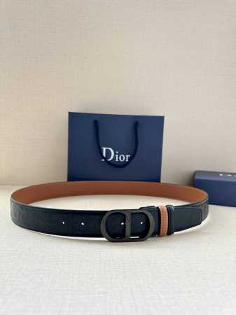 dior This Metal-Coated Brass Belt Buckle Is A New Product From The 2024 Sprin - Click Image to Close
