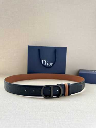 dior This Metal-Coated Brass Belt Buckle Is A New Product From The 2024 Sprin