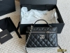 Original cowhide a Chanel 25C popular IP box bag. Super lucky~ bag shape is Lp4
