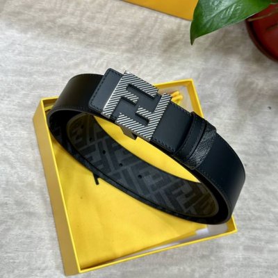 Fendi boutique style, 4.0cm wide, double-ring reversible belt with snap fastener Fendi boutique style, 4.0cm wide, double-ring reversible belt with snap fastener
