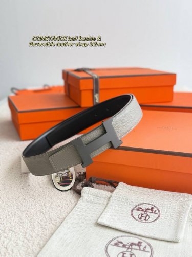 Constance features premium hardware and imported Togo leather in Cumulonimbus G