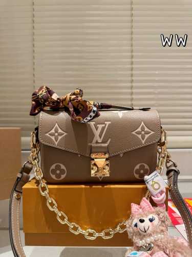 with a silk scarf and pendant Lv Pochette Metis East West Mini new messenger ba