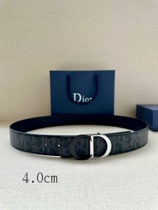 Width 4.0cm. This 40mm reversible belt combines elegance with modern style. It f