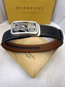 Thom Browne Thom Browne T-shirt with round neck and short sleeves Size: 0-5 Colo