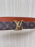 Flowergram Reversible Belt: This belt combines Monogram canvas and Monogram embo
